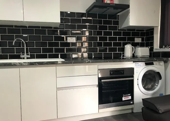 Ground Floor Apartment 2, Lynton Apartments